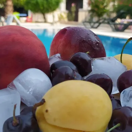 Garden * Kemer